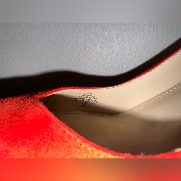 Marc Fisher Block Heel - Picture 3 of 4